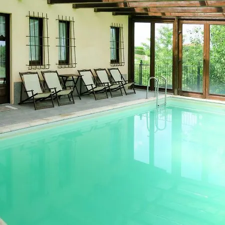 Prázdninový dům San Bernardo Sleeps 17 Pool Air Con Wifi