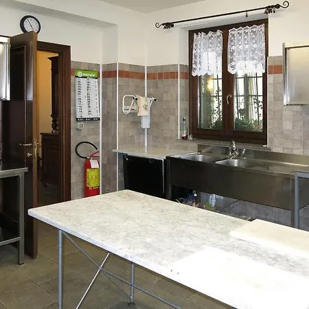 Prázdninový dům San Bernardo Sleeps 17 Pool Air Con Wifi